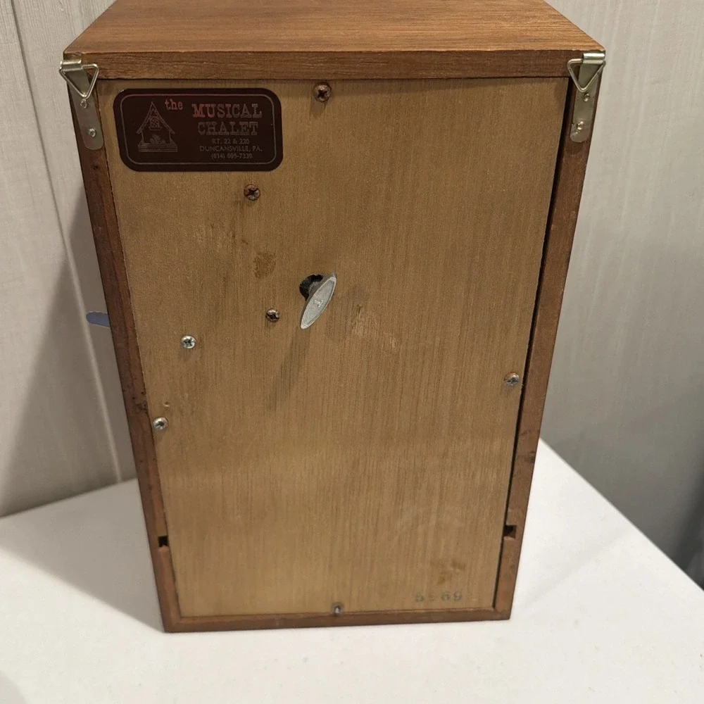 Vtg Mockinghill Bird Music Jewelry Box. 10.5